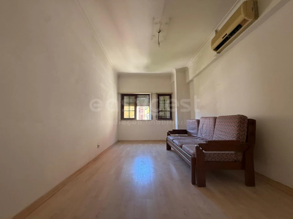 Apartamento T3 para Venda em Odivelas Foto 13