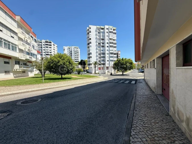 Apartamento T3 para Venda em Odivelas Foto 24
