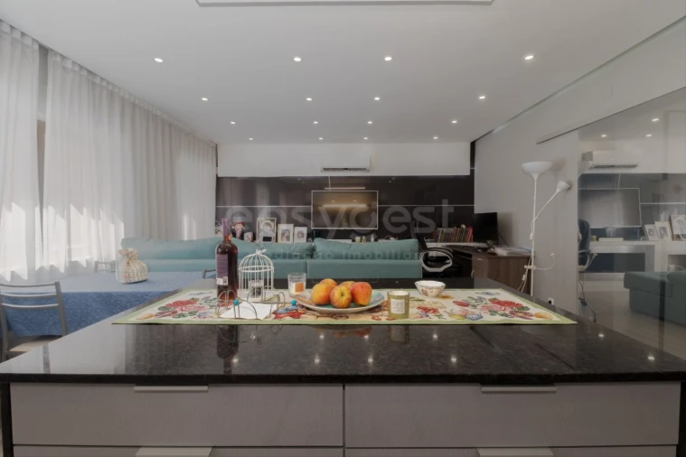 Apartamento T2 para Venda em Quinta do Conde Foto 2
