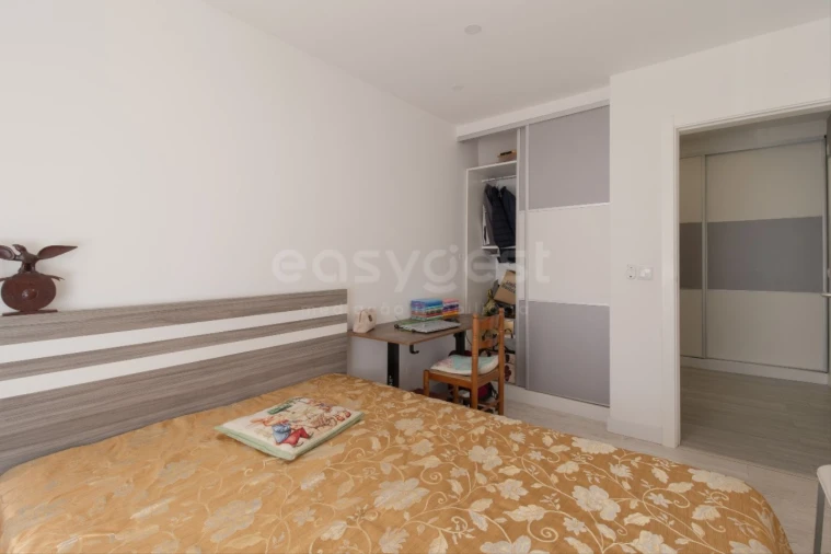 Apartamento T2 para Venda em Quinta do Conde Foto 10