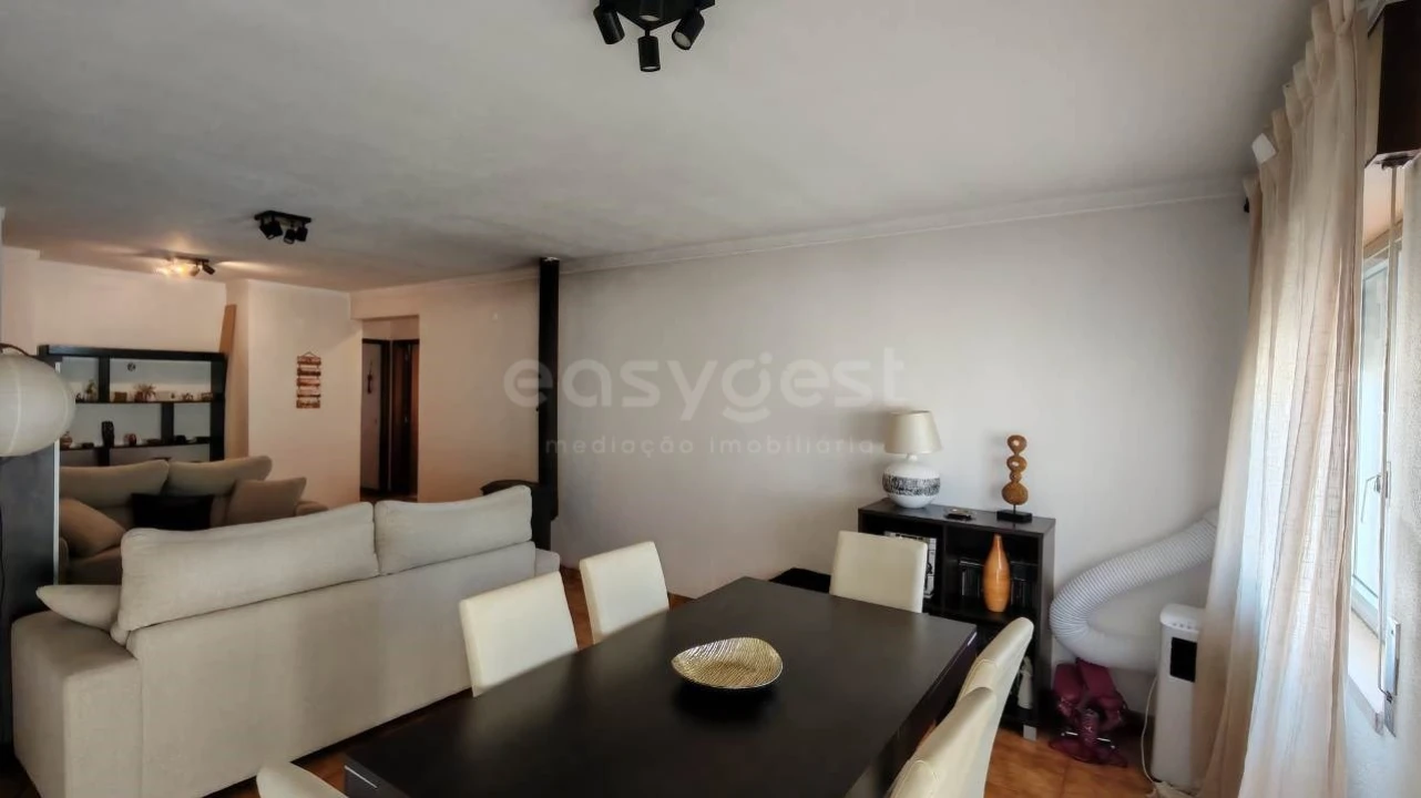 Apartamento T3 para Venda em São João Baptista e Santa Maria dos Olivais Foto 8