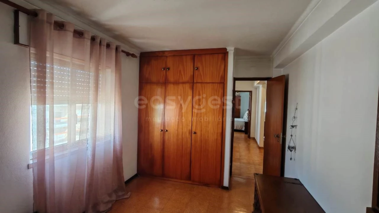 Apartamento T3 para Venda em São João Baptista e Santa Maria dos Olivais Foto 17