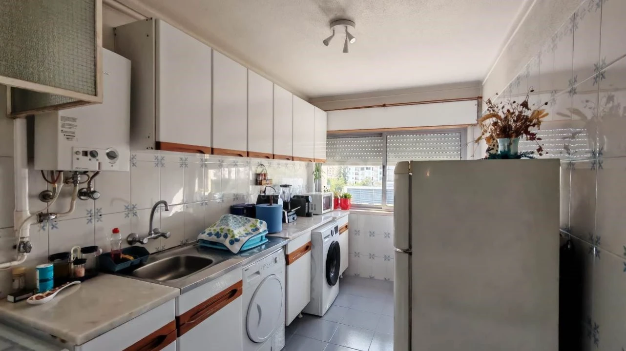 Apartamento T3 para Venda em São João Baptista e Santa Maria dos Olivais Foto 20