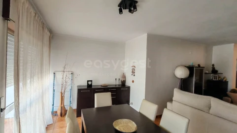 Apartamento T3 para Venda em São João Baptista e Santa Maria dos Olivais