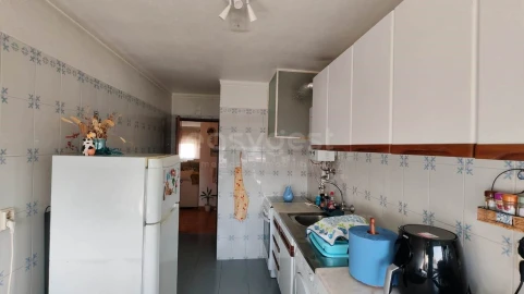 Apartamento T3 para Venda em São João Baptista e Santa Maria dos Olivais