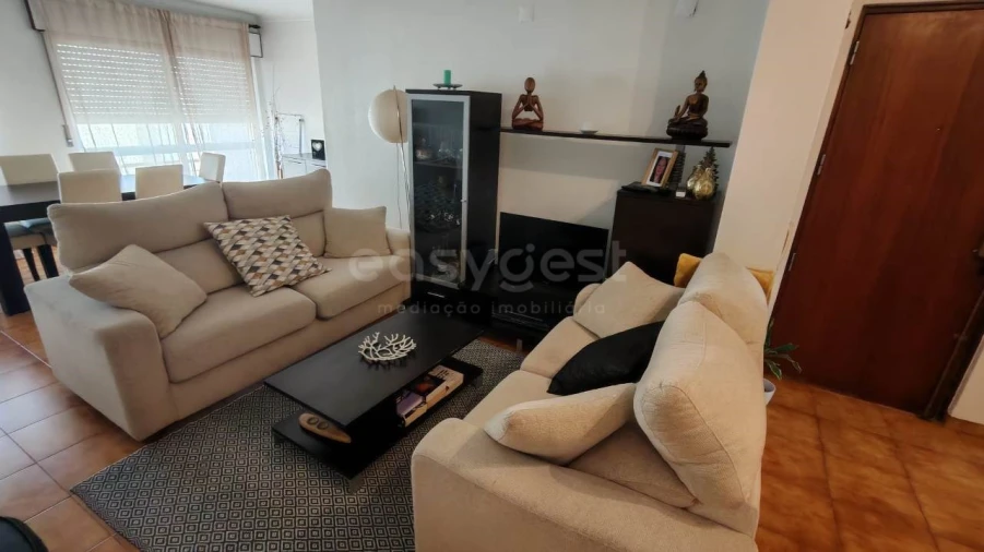 Apartamento T3 para Venda em São João Baptista e Santa Maria dos Olivais Foto 7