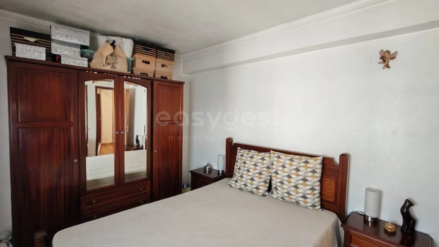 Apartamento T3 para Venda em São João Baptista e Santa Maria dos Olivais Foto 14