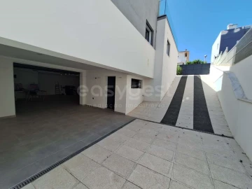 Moradia T3 para Venda em Portimão