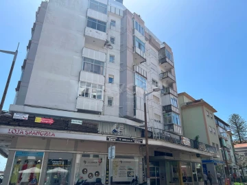 Apartamento T1 para Venda em Venteira