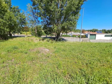 Terreno para Venda em Torres Novas (Santa Maria, Salvador e Santiago)