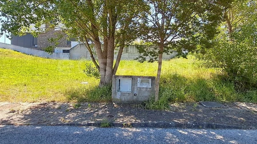 Terreno para Venda em Torres Novas (Santa Maria, Salvador e Santiago)