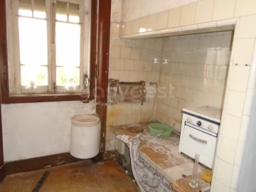 Moradia T4 para Venda em Pataias e Martingança