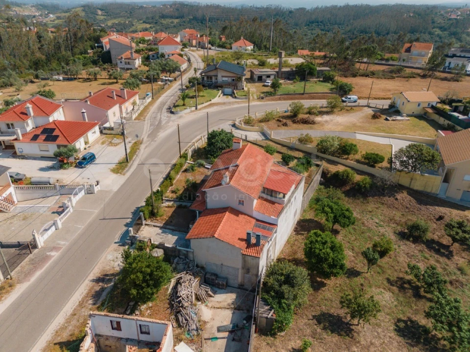 Moradia T5 para Venda em Espite Foto 44