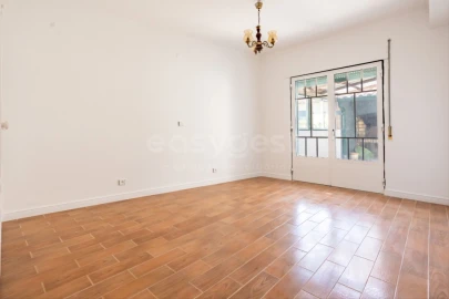 Moradia T5 para Venda em Espite