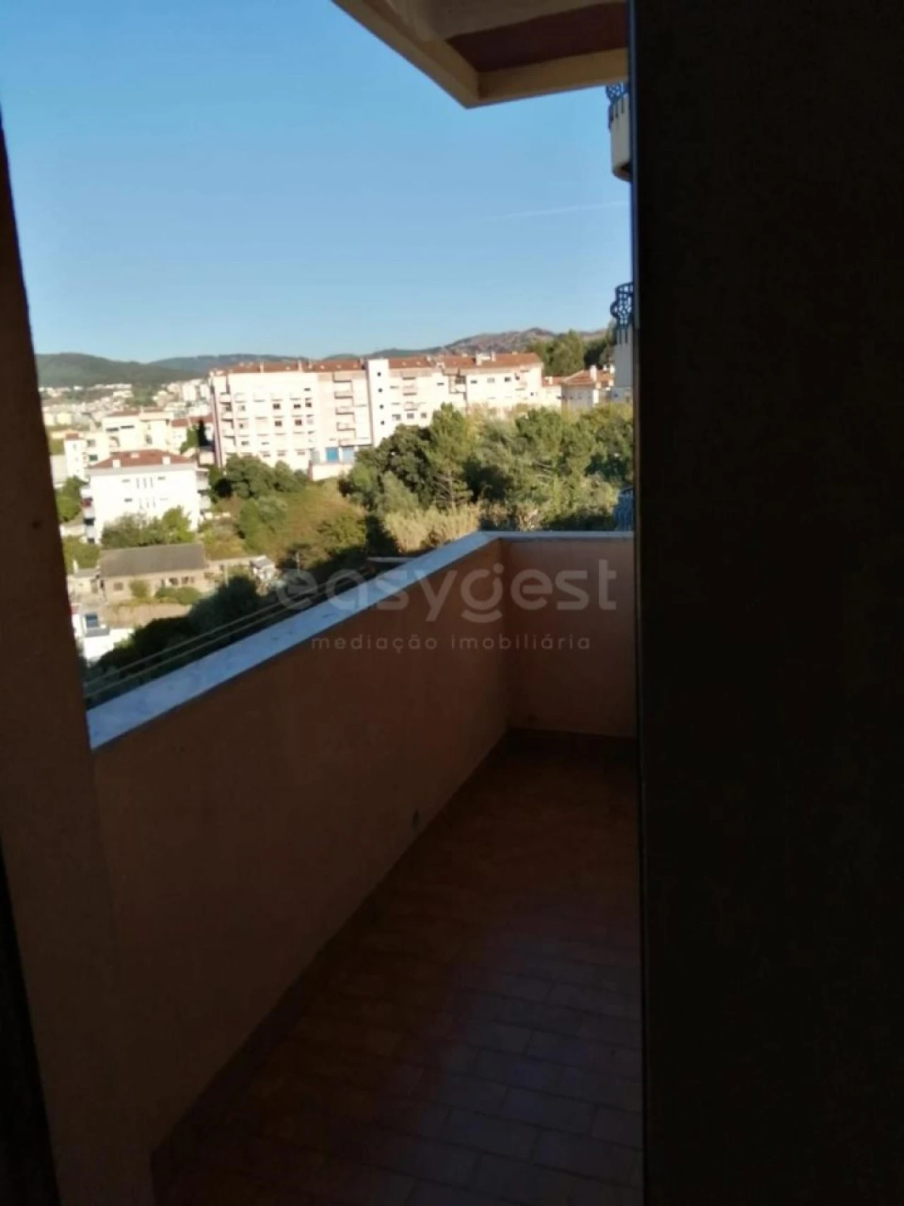 Apartamento T1 para Venda em Santo Antonio dos Olivais Foto 5
