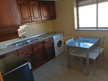 Apartamento T1 para Venda em Santo Antonio dos Olivais