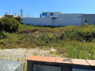 Terreno para Venda em Torres Novas (Santa Maria, Salvador e Santiago)