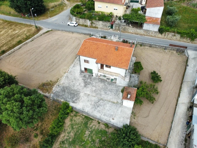 Moradia T4 para Venda em Espariz e Sinde Foto 26
