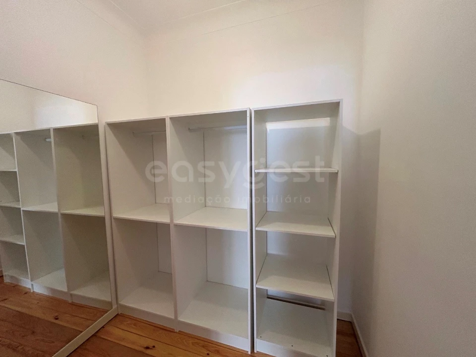 Apartamento T2 para Venda em Falagueira-Venda Nova Foto 7