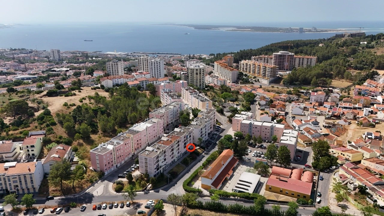 Loja para Venda em União das Freguesias de Setúbal Foto 21