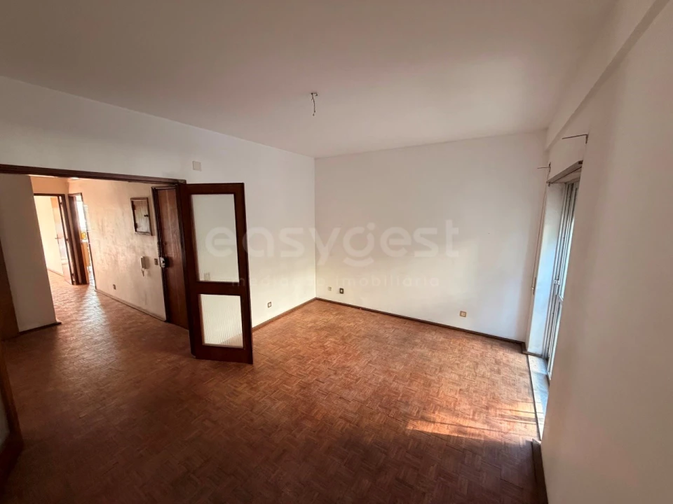 Apartamento T3 para Venda em União das Freguesias de Setúbal Foto 11