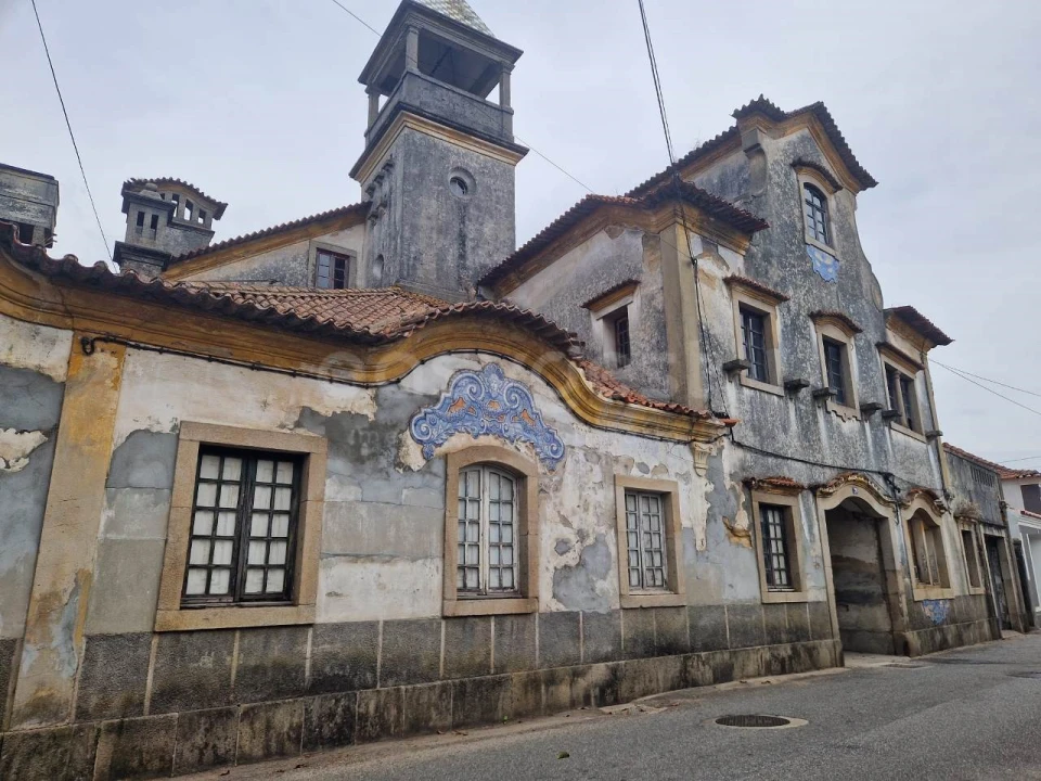 Moradia T10 para Venda em Esgueira Foto 1