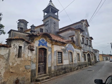 Moradia T10 para Venda em Esgueira