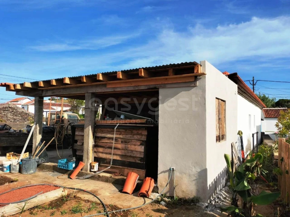 Moradia T2 para Venda em Vila Nova Foto 29