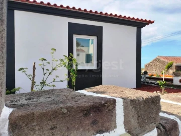 Moradia T2 para Venda em Vila Nova