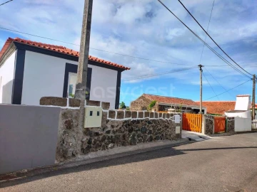 Moradia T2 para Venda em Vila Nova