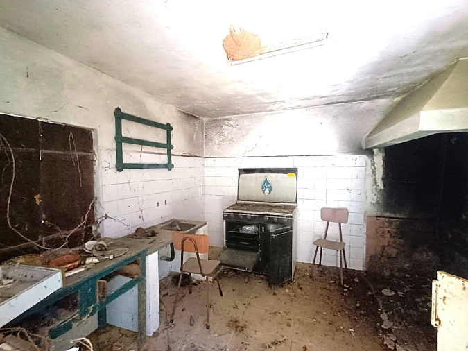 Moradia T4 para Venda em Chãos Foto 18