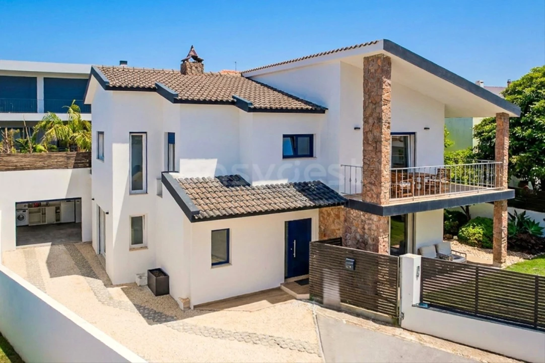 Moradia T4 para Venda em Cascais e Estoril Foto 2