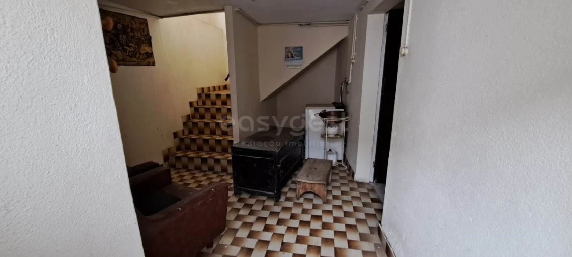 Moradia T4 para Venda em Brunhoso Foto 3