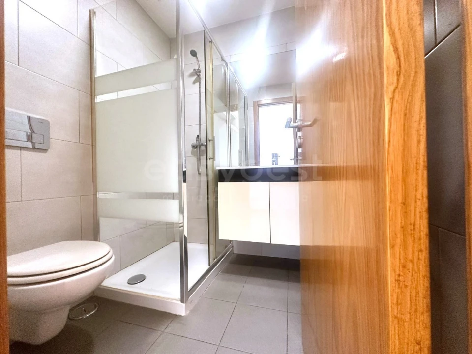 Apartamento T2 para Venda em Arroios Foto 13