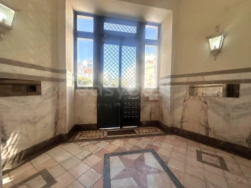 Apartamento T2 para Venda em Arroios