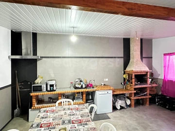 Moradia T3 para Venda em Requeixo, Nossa Senhora de Fátima e Nariz