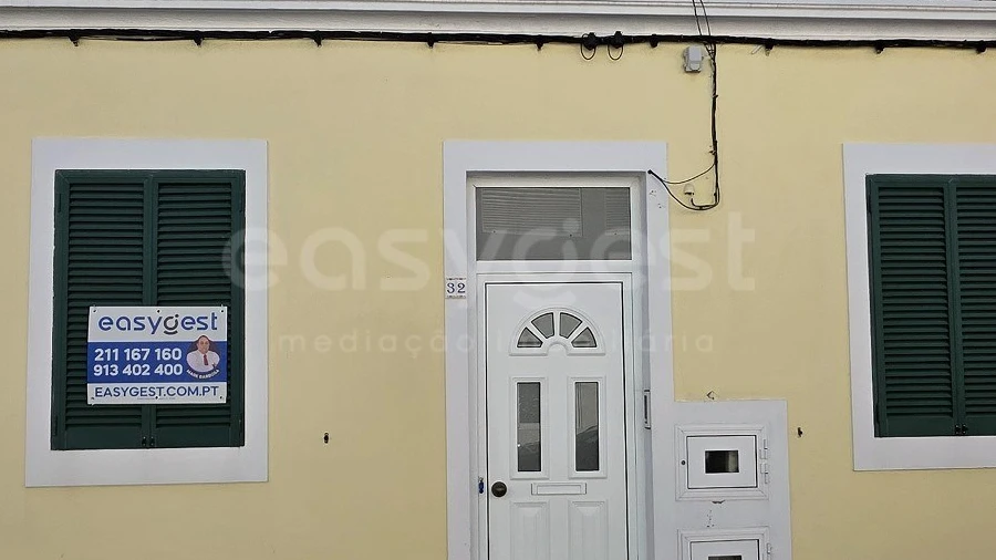 Moradia T5 para Venda em Ponta Delgada (São Sebastião)