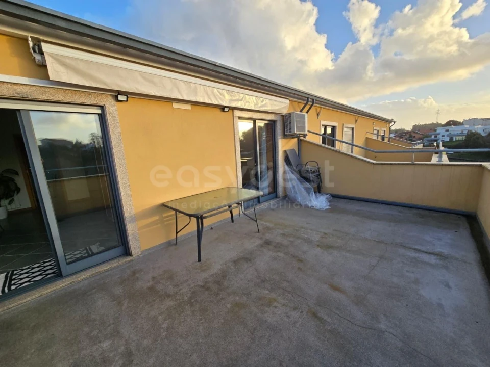 Apartamento T3 para Venda em Recardães e Espinhel Foto 10