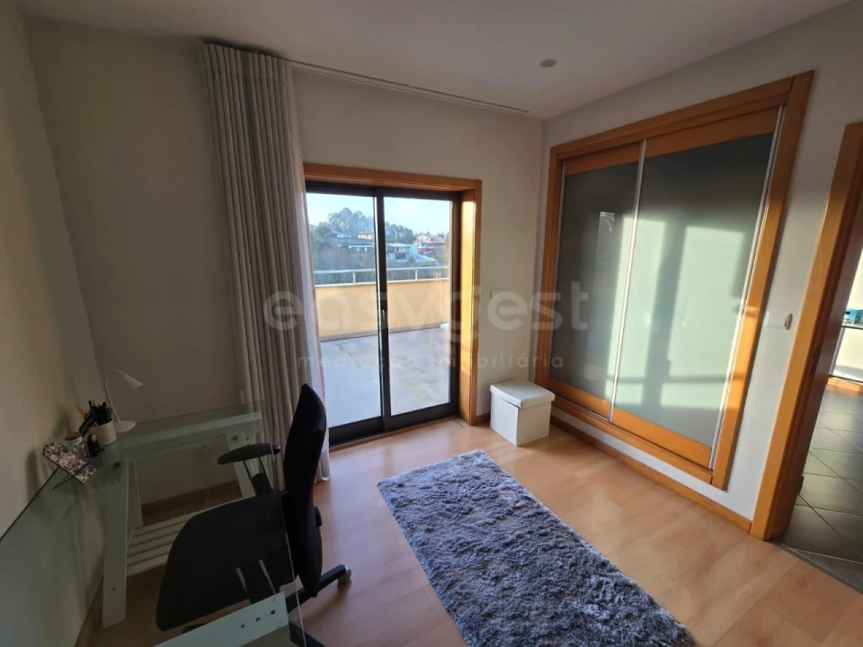 Apartamento T3 para Venda em Recardães e Espinhel Foto 23