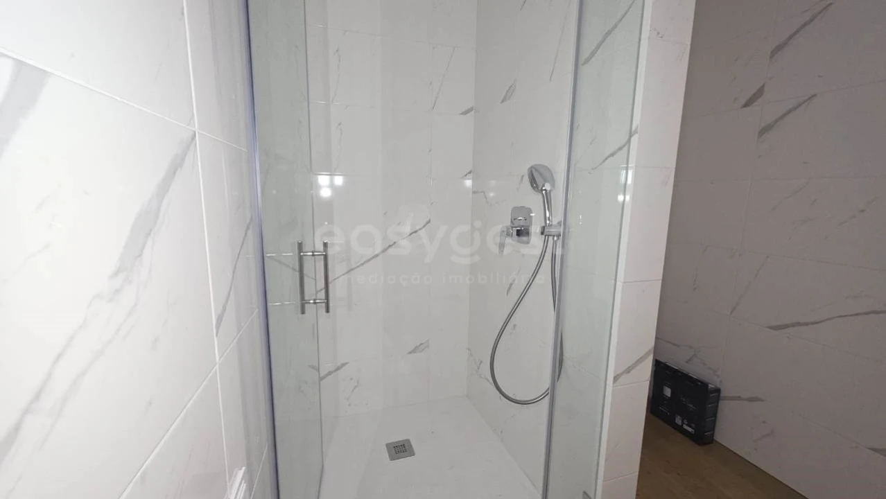Apartamento T3 para Venda em Lourinhã e Atalaia Foto 9