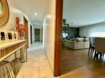 Apartamento T3 para Venda em Condeixa-A-Velha e Condeixa-A-Nova