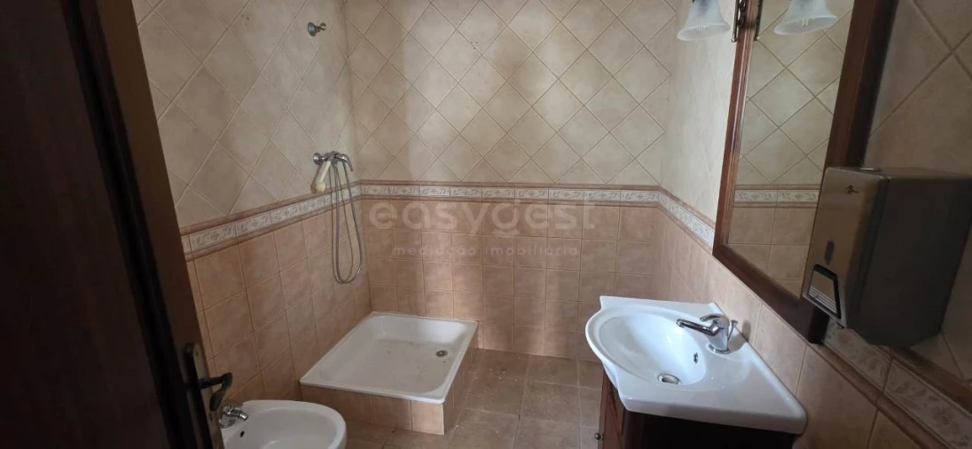 Apartamento T1 para Venda em Vila Nova de Milfontes Foto 9