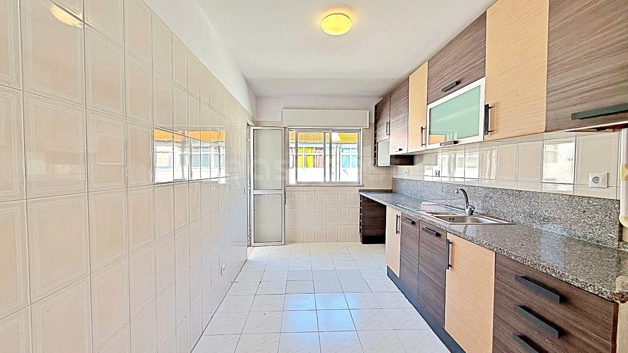 Apartamento T3 para Venda em Montijo e Afonsoeiro Foto 3