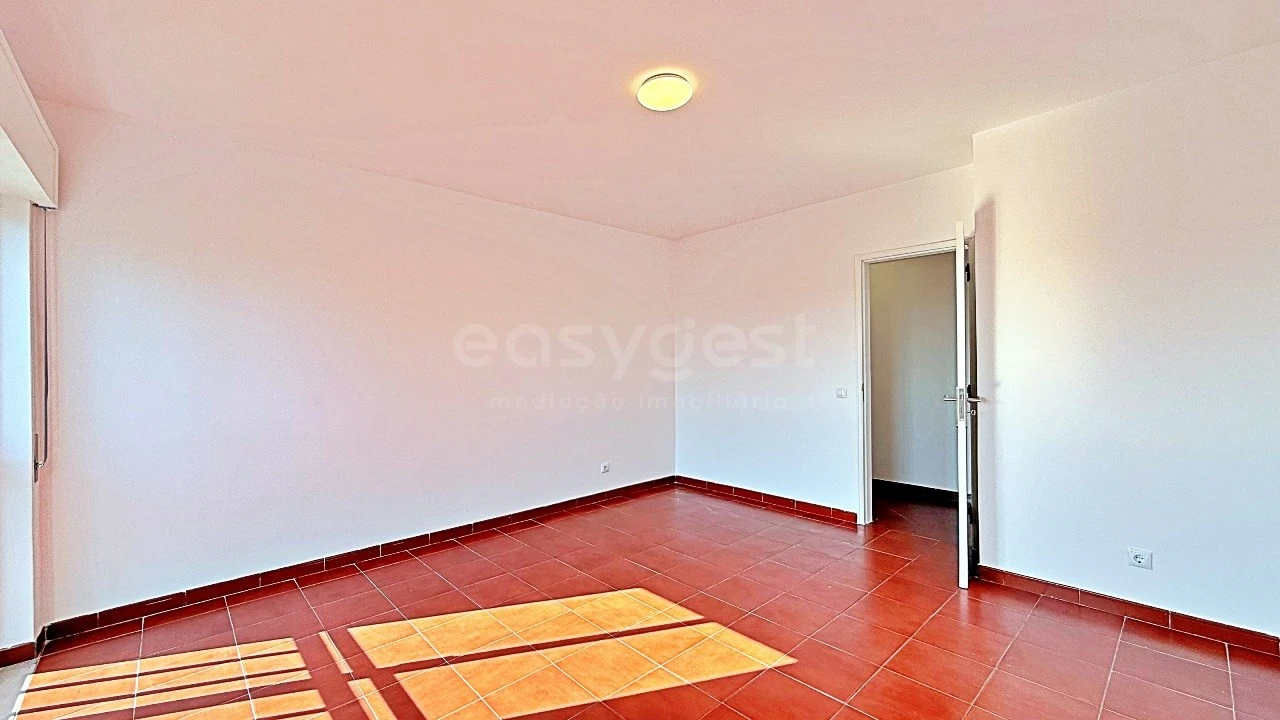 Apartamento T3 para Venda em Montijo e Afonsoeiro Foto 14