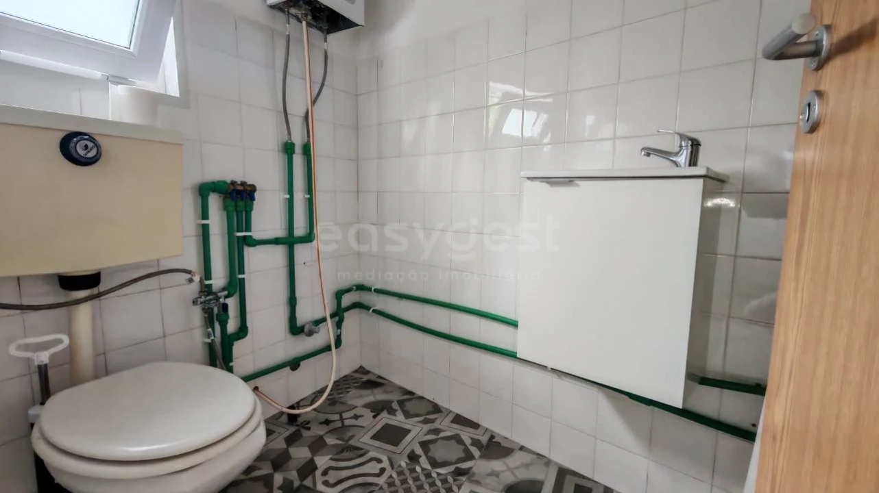 Moradia T3 para Venda em Assentiz Foto 4
