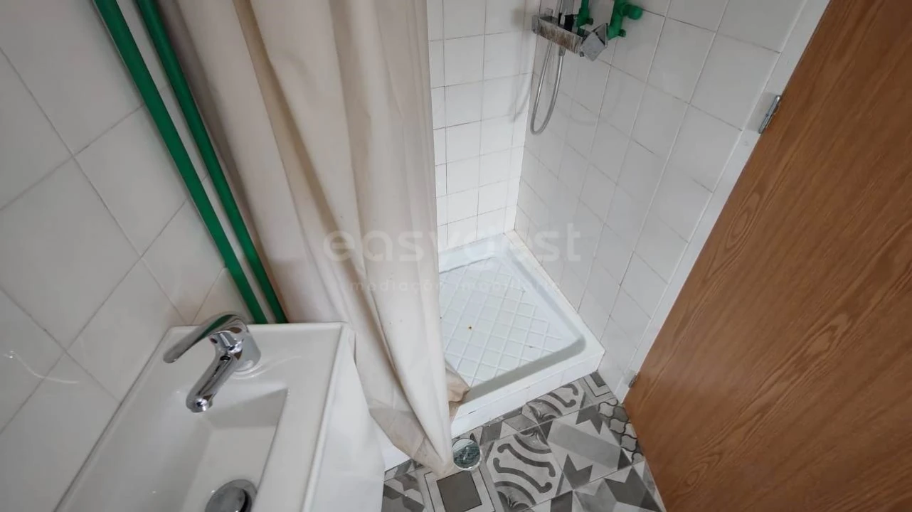Moradia T3 para Venda em Assentiz Foto 5