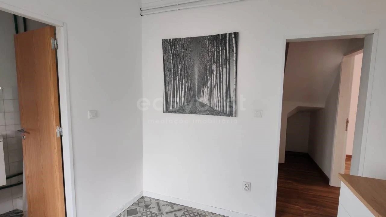 Moradia T3 para Venda em Assentiz Foto 6