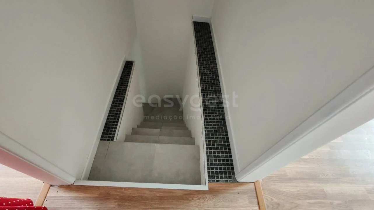 Moradia T3 para Venda em Assentiz Foto 14