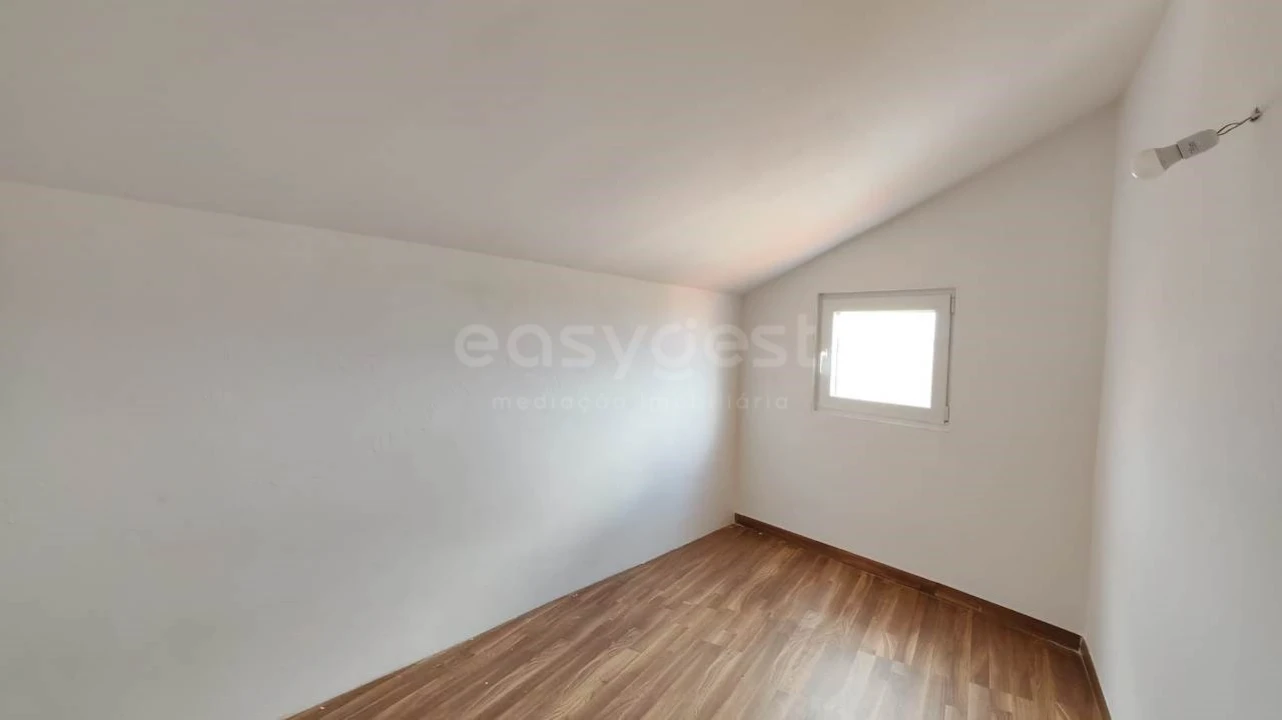Moradia T3 para Venda em Assentiz Foto 18
