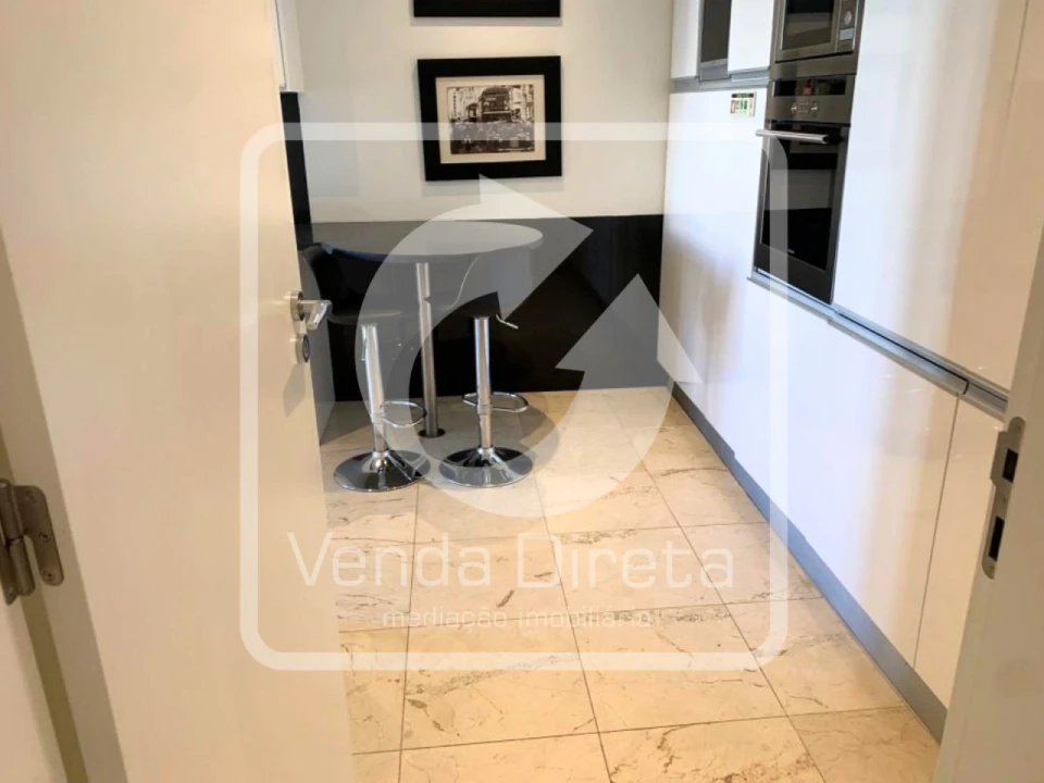 Apartamento T2 para Venda em Quarteira Foto 5